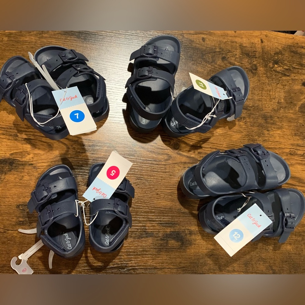 Buy 1 get one 50% off
Cat & Jack Dark Blue Kids Sandals